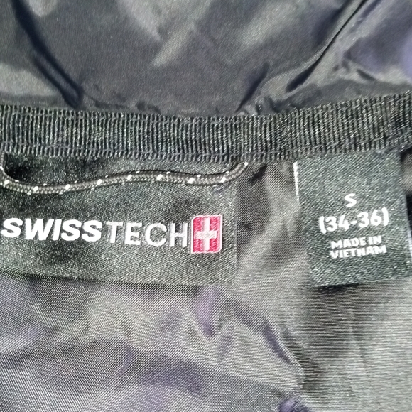 Swiss Tech Performance Gear Puffer Jacket 🧥 - Picture 8 of 16